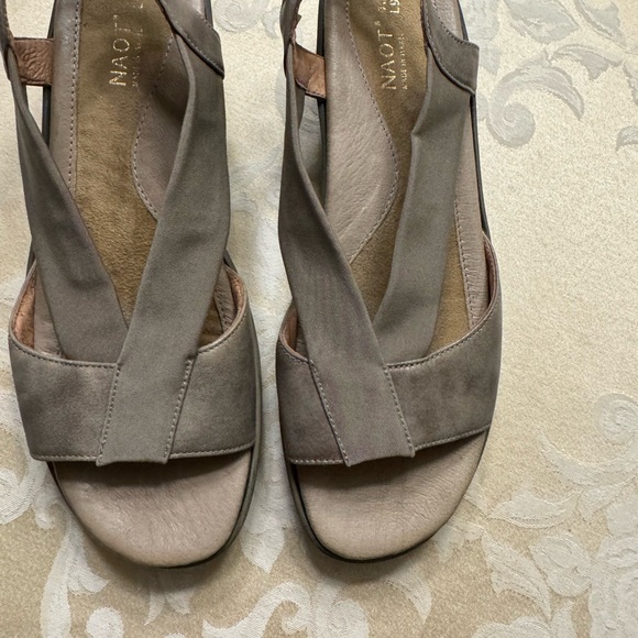 Naot Shoes Size 40 - Picture 2 of 9
